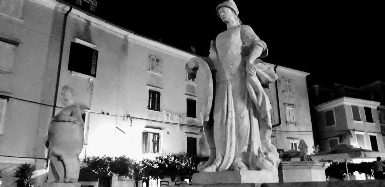 Apartments Primo Maggio Piran Buitenkant foto